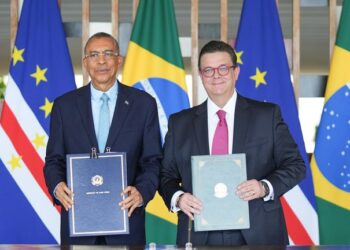 Brasil e Cabo Verde assinam acordo histórico para ampliar direitos de trabalhadores imigrantes