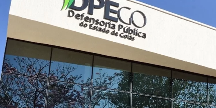 Caso Itumbiara: Defensoria de Goiás processa 10 veículos de comunicação