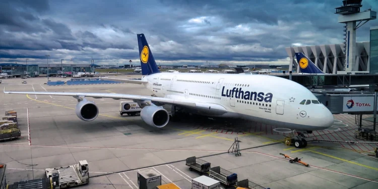 Greve na Lufthansa afeta milhares de passageiros na Alemanha