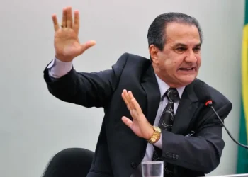 Pastor Silas Malafaia vira réu no STF por falas contra generais do Exército