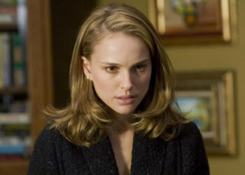 Atriz Natalie Portman anuncia gravidez aos 44 anos e define momento como “milagre”