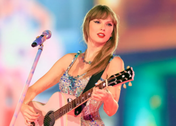 Taylor Swift é a artista mais ouvida da história do Spotify