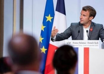 França acelera regularização de imigrantes e acompanha movimento iniciado pela Espanha