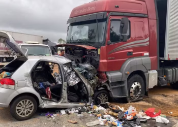 Tragédia em MG: seis pessoas da mesma família morrem em acidente