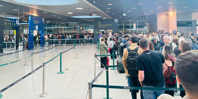 Brasileiros lideram lista dos mais barrados na imigração no Aeroporto de Lisboa