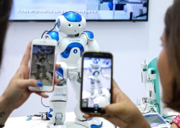 Brasil dispara na tecnologia com avanço da inteligência artificial e crescimento de startups
