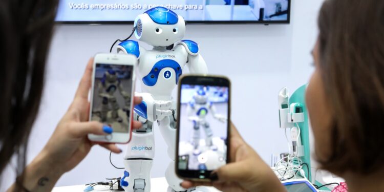 Brasil dispara na tecnologia com avanço da inteligência artificial e crescimento de startups