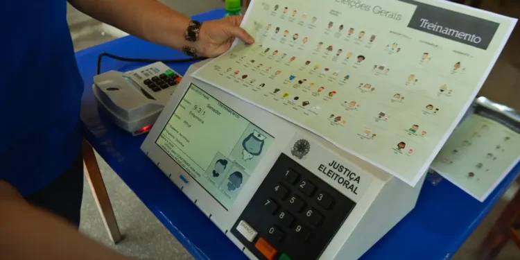 Prazo para tirar ou regularizar título de eleitor termina nesta quarta-feira  de maio