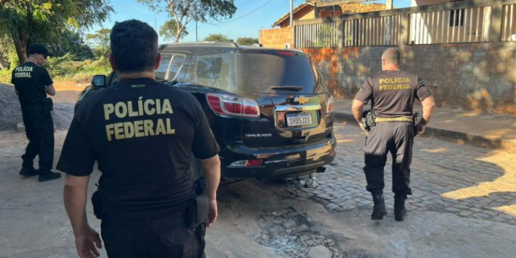 Prefeito interino de cidade do interior de Minas vira alvo da PF por suspeita de crime eleitoral