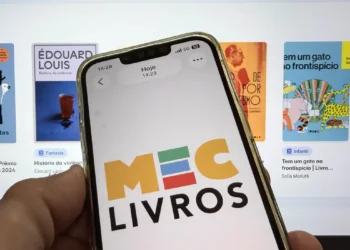 MEC Livros ultrapassa 566 mil usuários e cresce no acesso à leitura digital