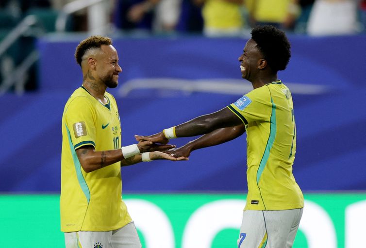 Vini Jr. brilha e Brasil se classifica em 1º com 3×0 sobre a Escócia