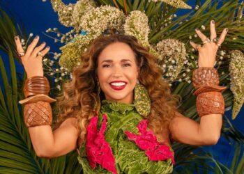 Daniela Mercury inicia turnê em Portugal com show gratuito em praia de Santa Cruz