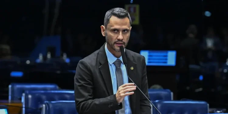 Cleitinho larga na frente mas disputa pelo Governo de Minas ainda está aberta