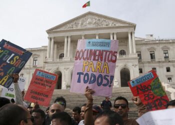 Presidente de Portugal envia Lei do Retorno ao Tribunal Constitucional e abre nova frente de disputa sobre imigração