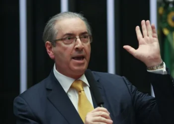 Tribunal Regional Eleitoral de Minas Gerais barra candidatura de Eduardo Cunha para deputado federal