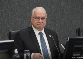 Caso Banco Master explode dentro do STF e Fachin reage
