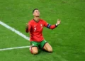 Cristiano Ronaldo supera Messi e é eleito o melhor vencedor da Bola de Ouro de todos os tempos